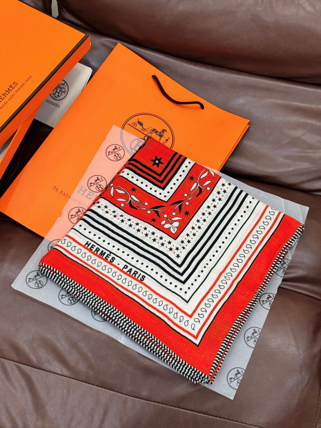 HERMES HERMES 25S SCARF 140 IN SILK CASERE 991680