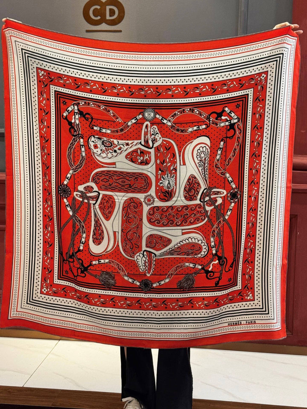 HERMES HERMES 25S SCARF 140 IN SILK CASERE 991680