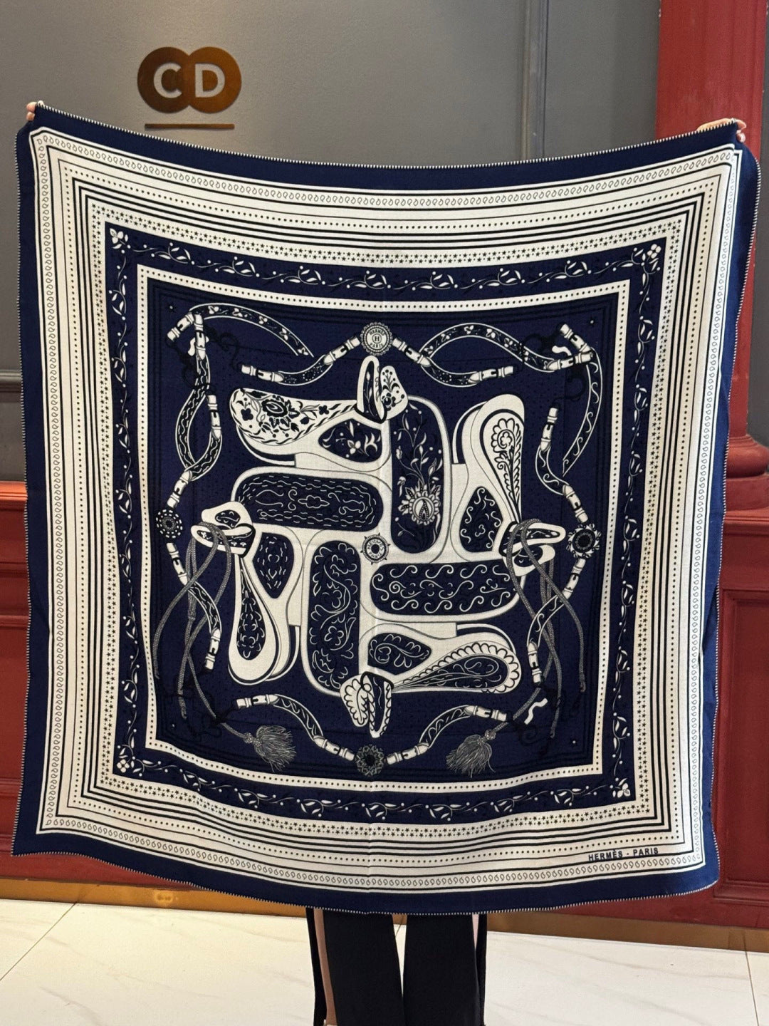 HERMES HERMES 25S SCARF 140 IN SILK CASERE 991681