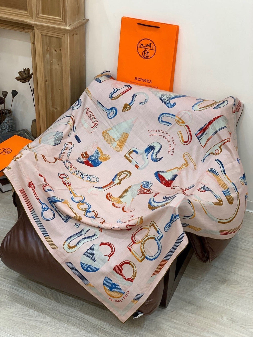 HERMES HERMES 25S SCARF 137 IN SILK CASERE 991691