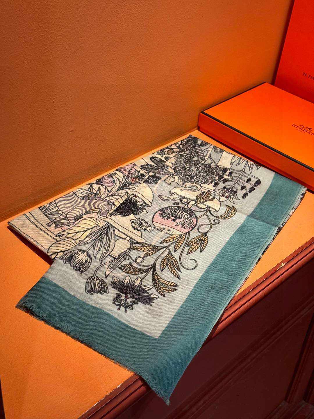 HERMES HERMES 25S SCARF 200 IN CASERE SILK 732071