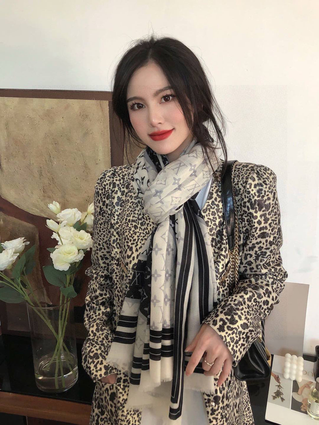 LOUIS VUITTON LV SCARF 200 CM IN CASHMERE 732076