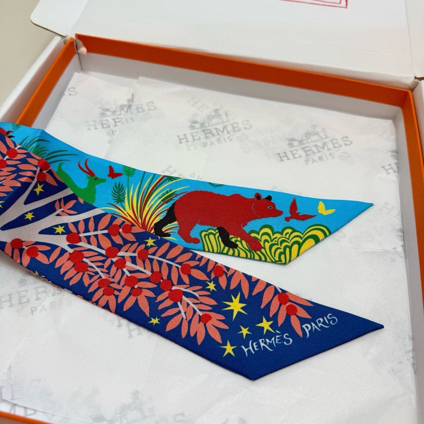 HERMES HERMES 25S SILK NECKERCHIEF 86 IN SILK 714353