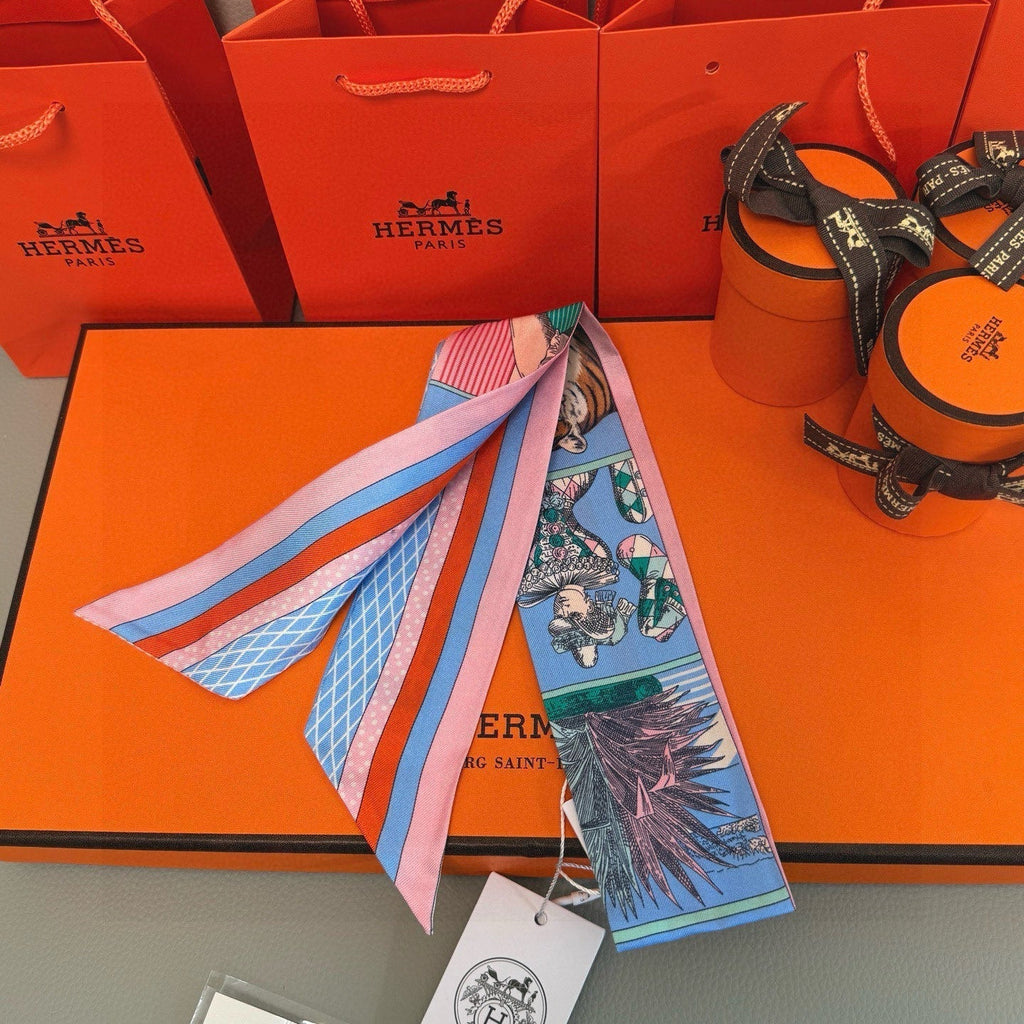 HERMES HERMES 25S SILK NECKERCHIEF 86 IN SILK 714362