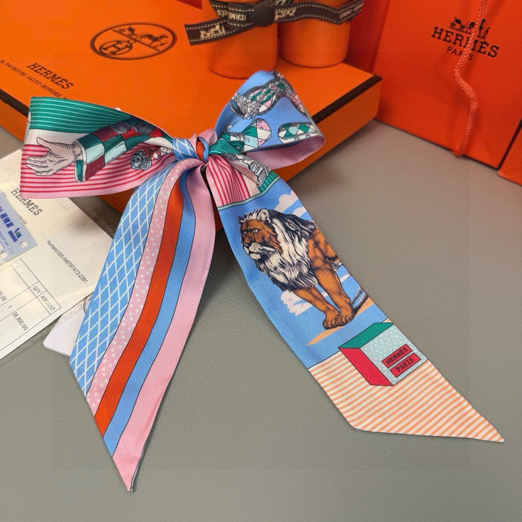 HERMES HERMES 25S SILK NECKERCHIEF 86 IN SILK 714362