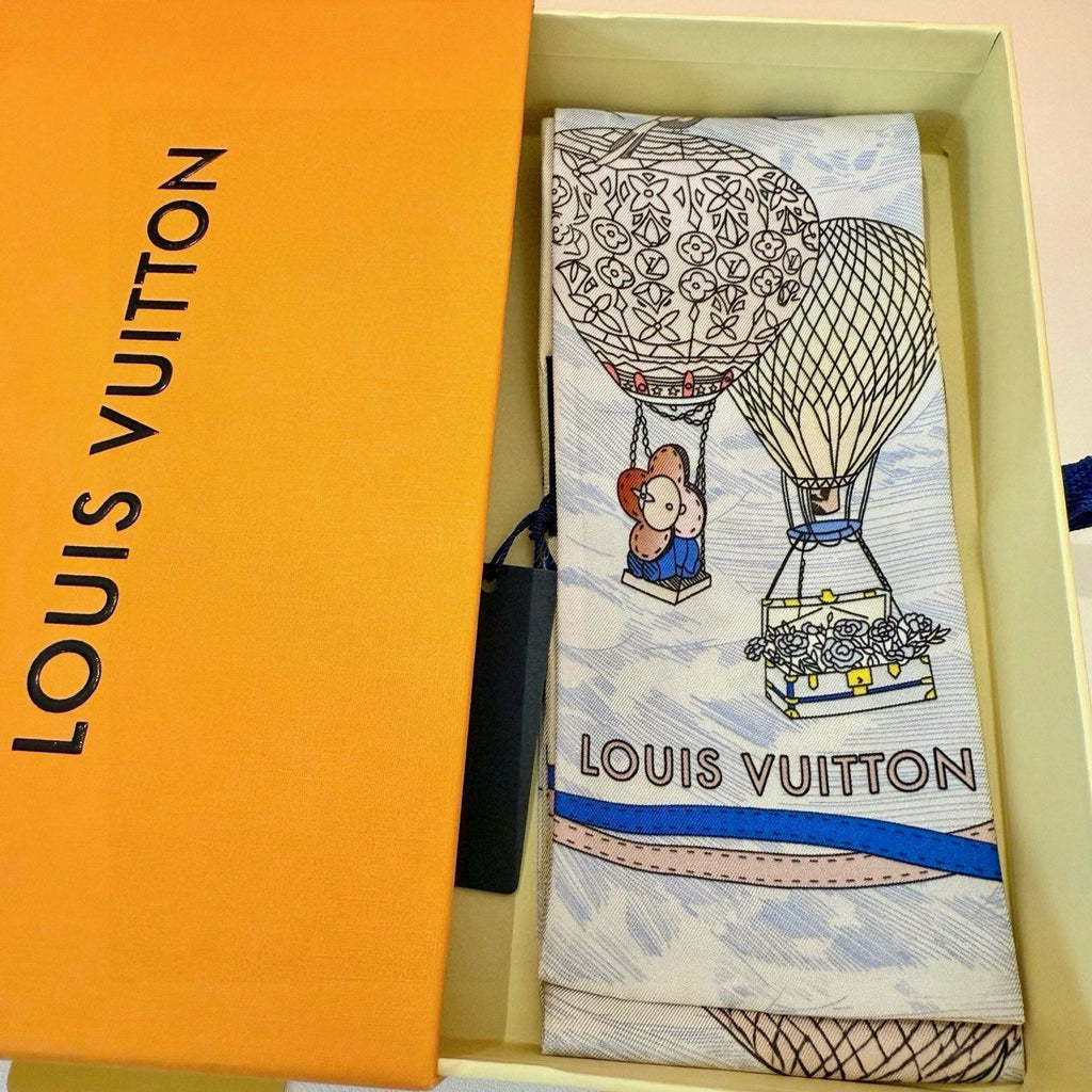 LOUIS VUITTON LV TWILLY 120 CM IN SILK 714368