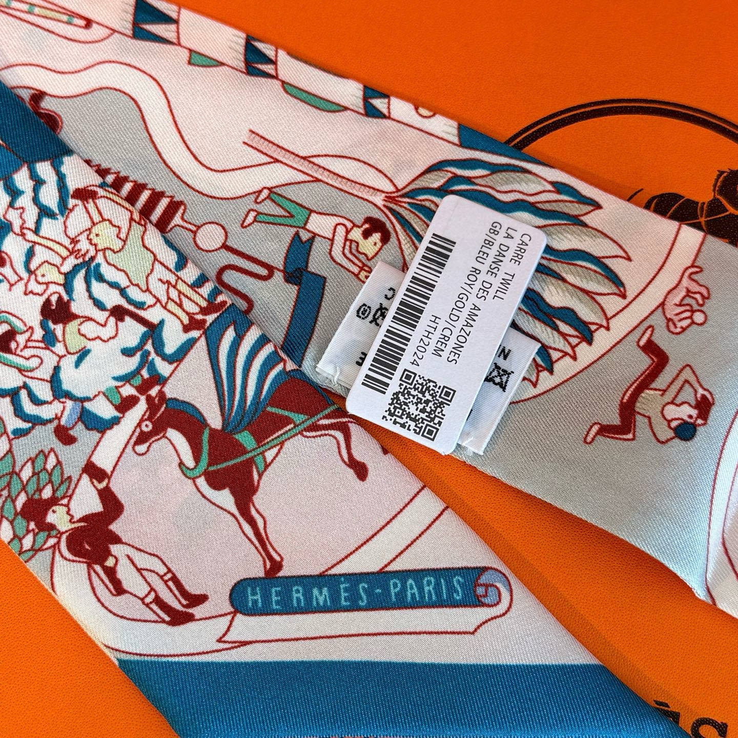 HERMES HERMES 25S SCARF 86 IN SILK 853141