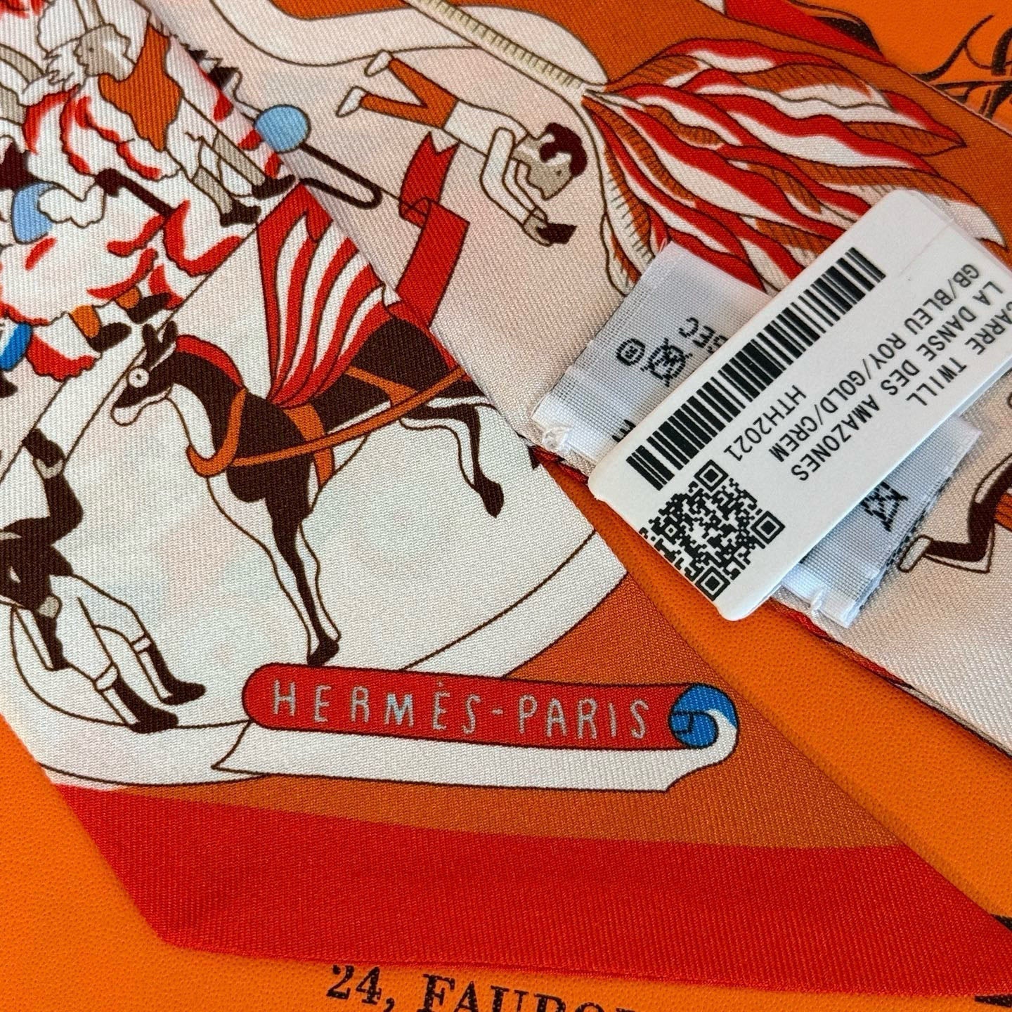 HERMES HERMES 25S SCARF 86 IN SILK 853142