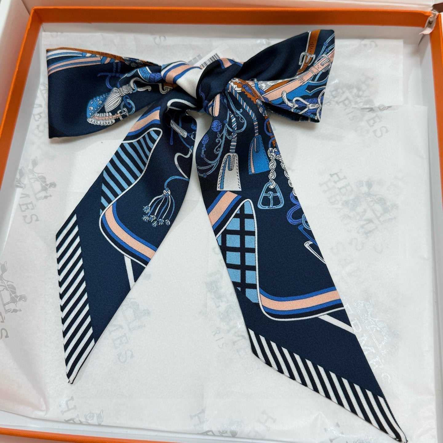 HERMES HERMES 25S SCARF 90 IN SILK 853146