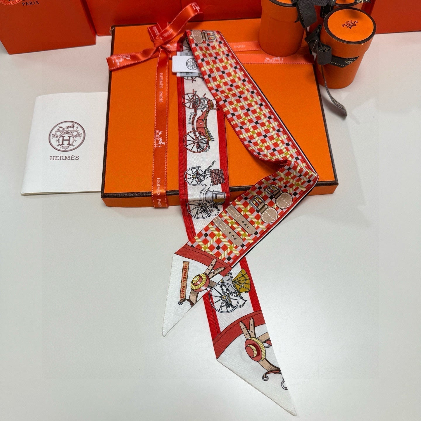 HERMES HERMES 25S SCARF 90 IN SILK 854950