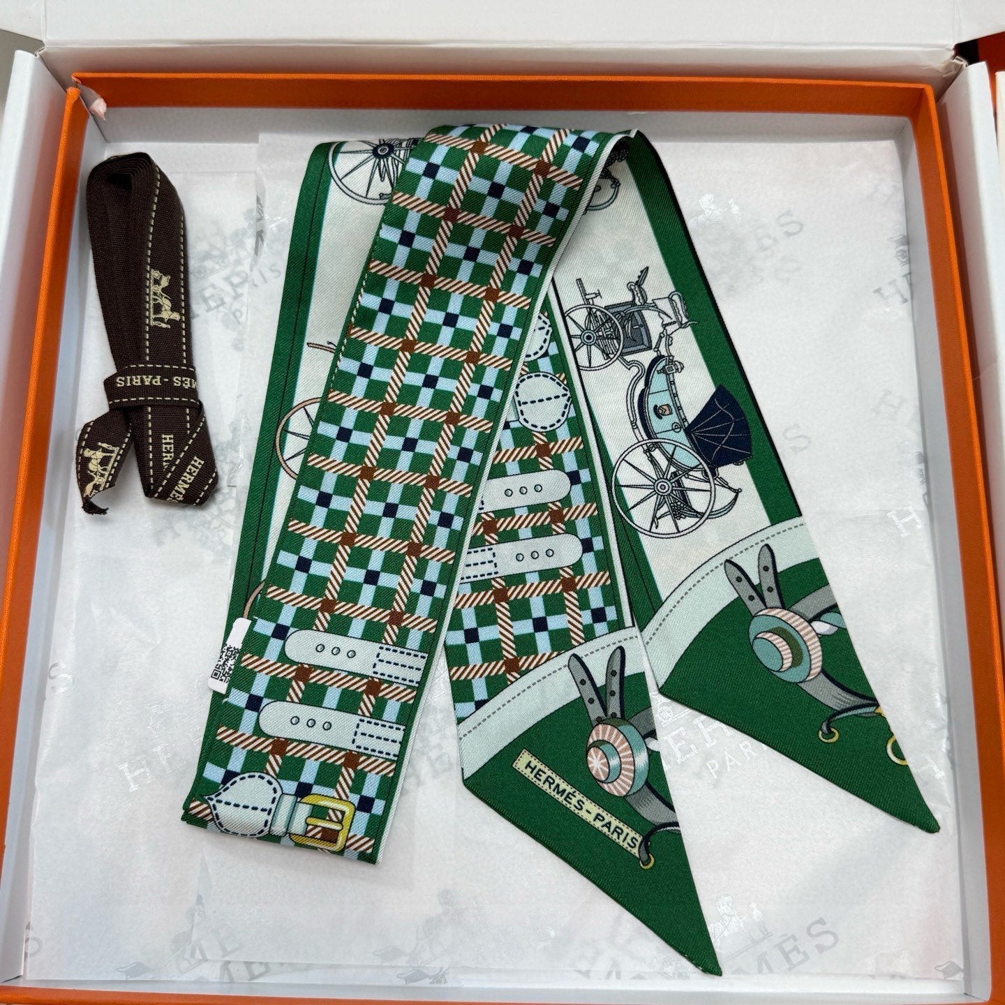 HERMES HERMES 25S SCARF 90 IN SILK 854951