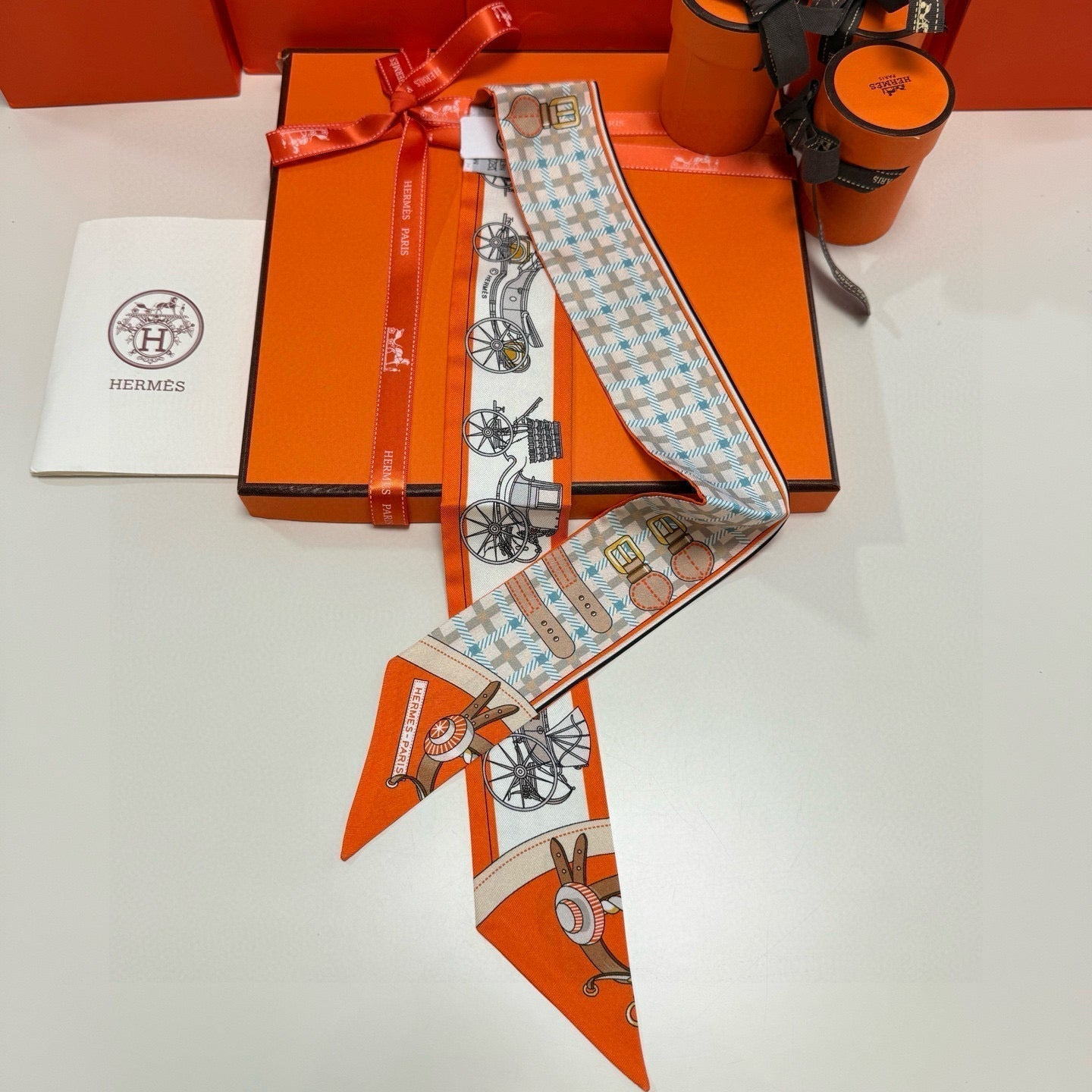 HERMES HERMES 25S SCARF 90 IN SILK 854955