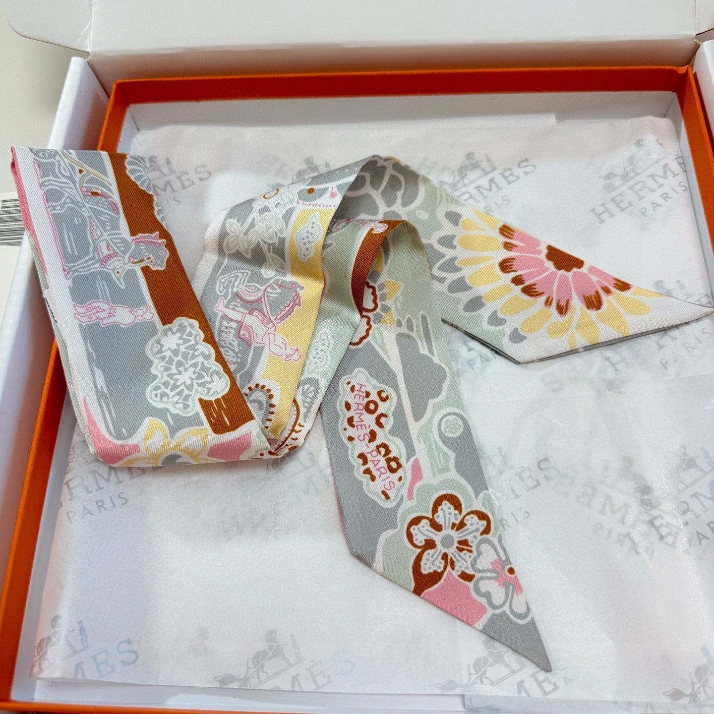 HERMES HERMES 25S SCARF 90 IN SILK 854960