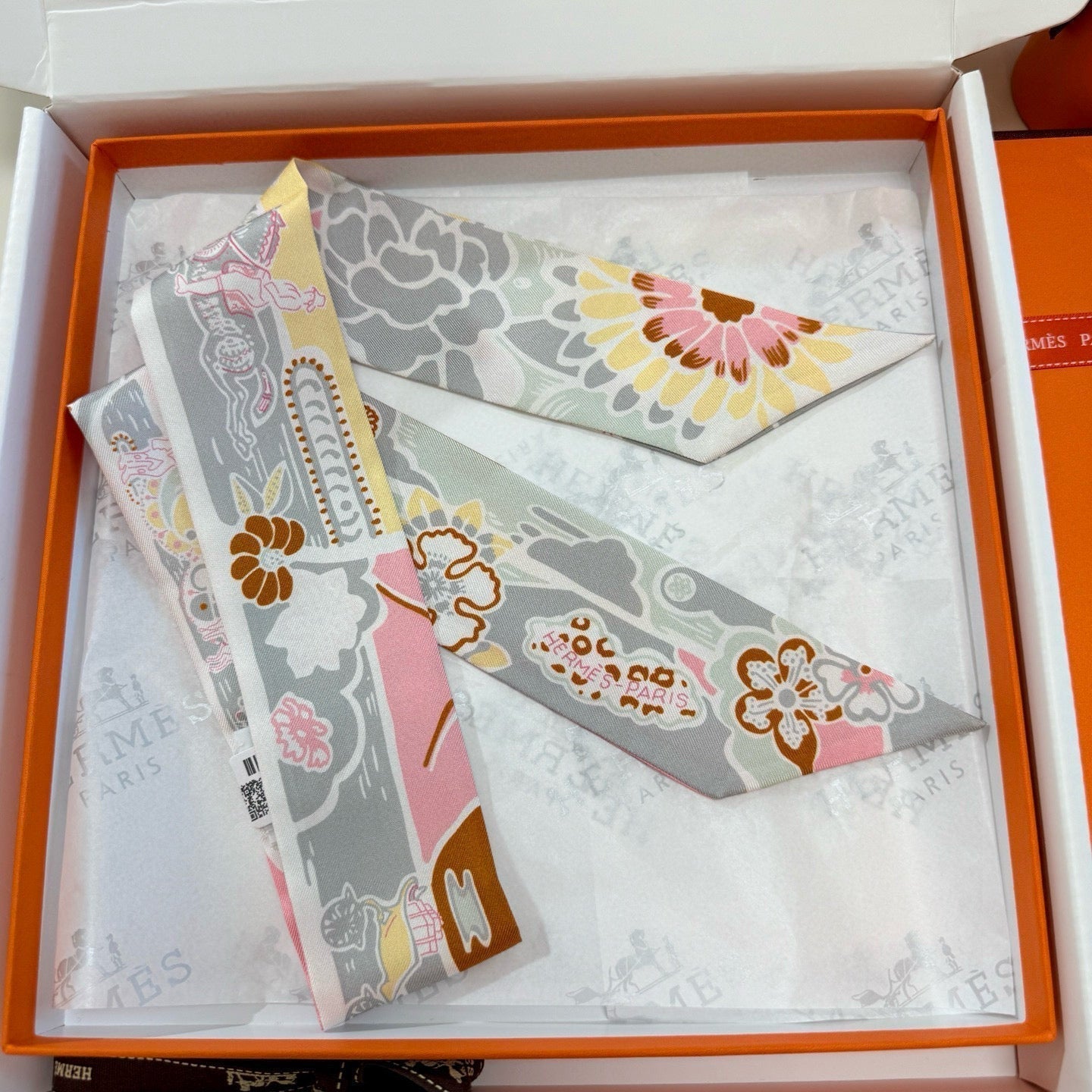 HERMES HERMES 25S SCARF 90 IN SILK 854960