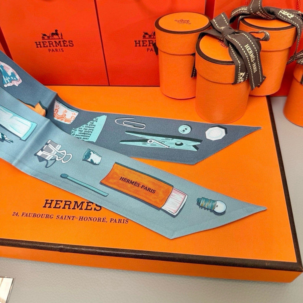 HERMES HERMES 25S SCARF TWILLY 86 IN SILK 987332