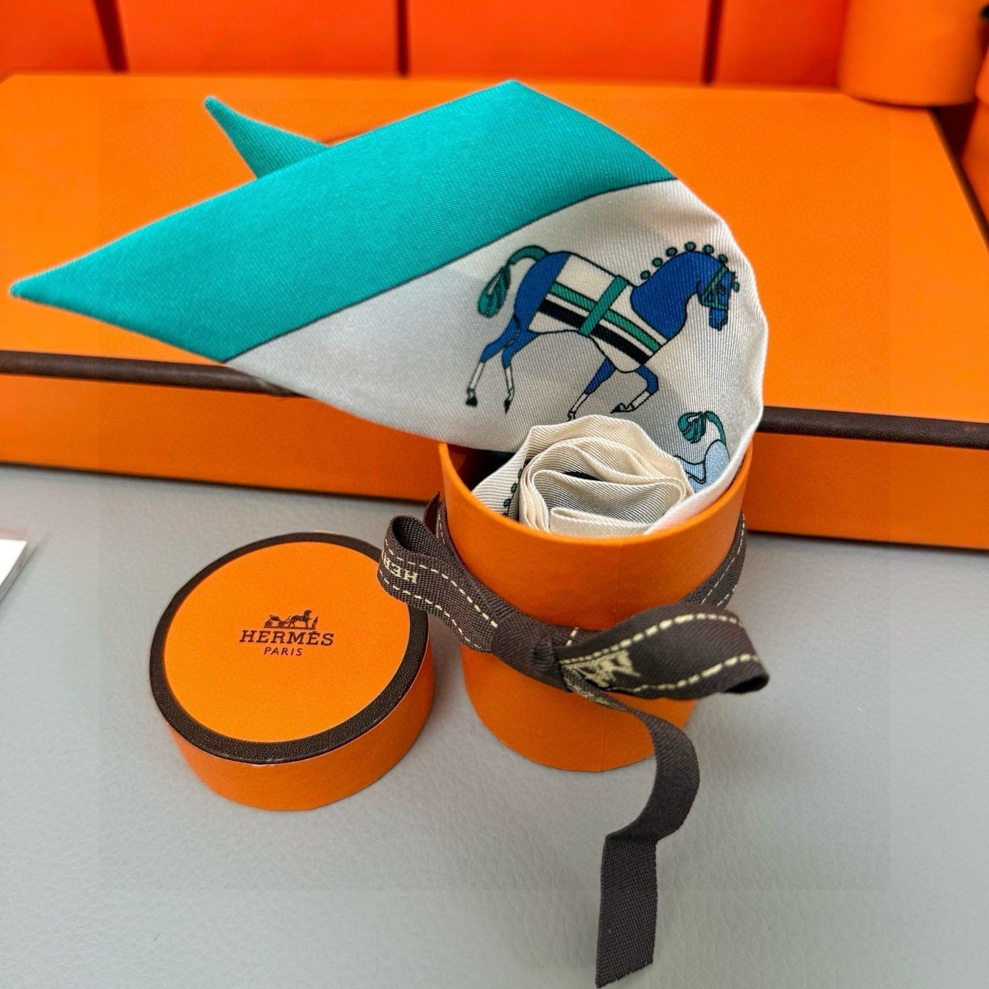 HERMES HERMES 25S TWILLY 86 IN SILK 989356