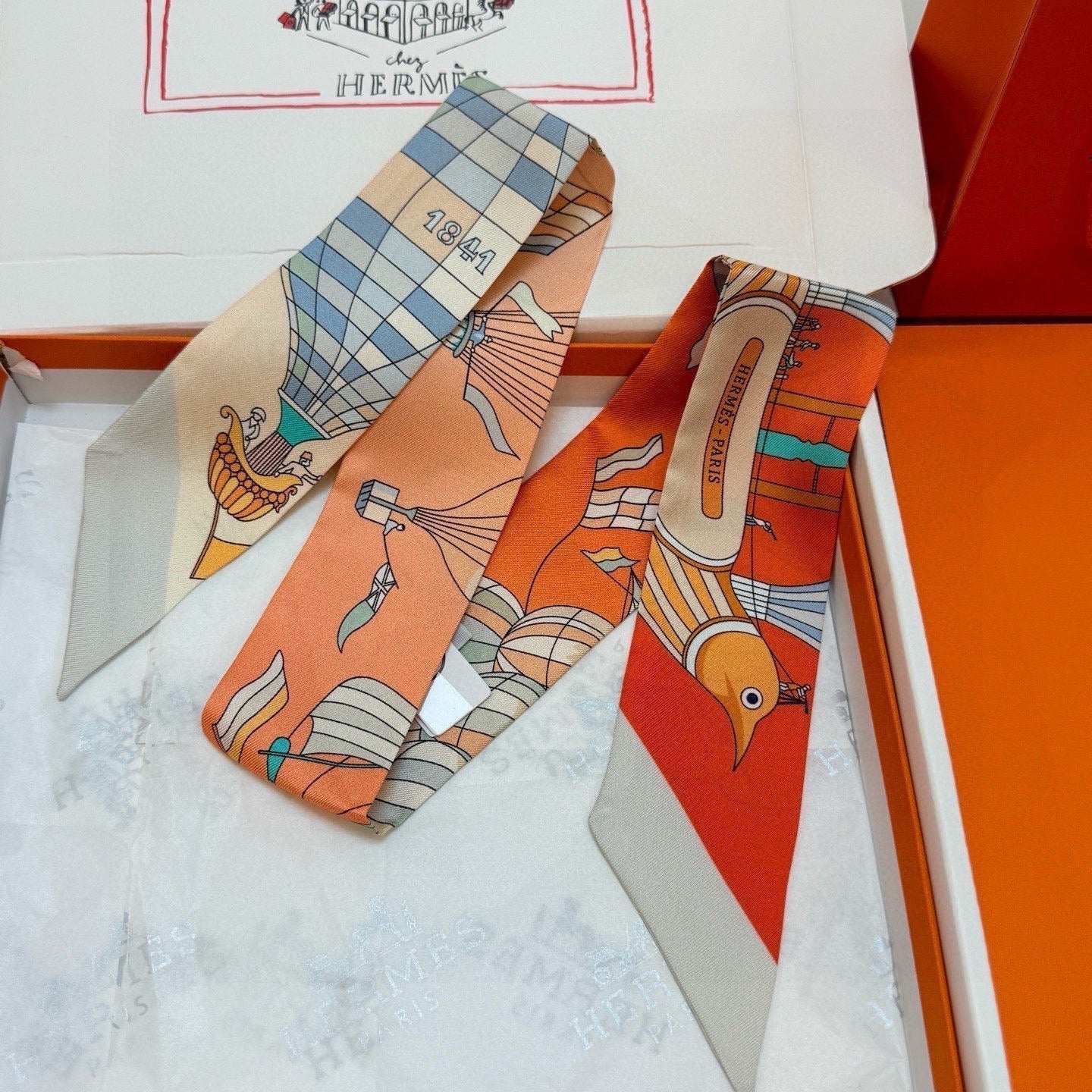 HERMES HERMES 25S NECKERCHIEF 86 IN SILK 991543