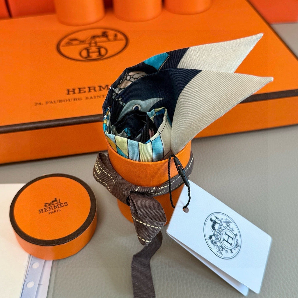 HERMES HERMES 25S NECKERCHIEF 86 IN SILK 991546