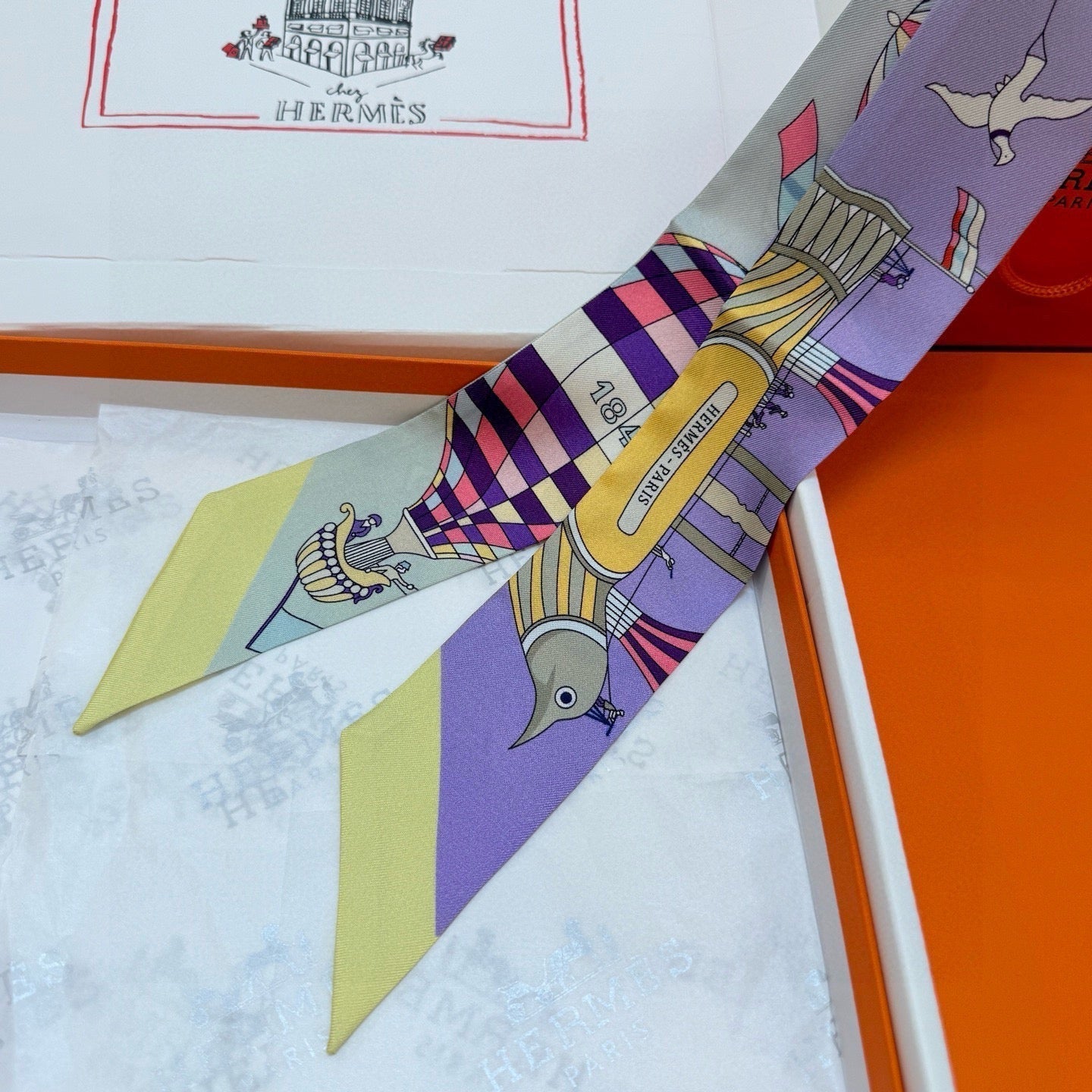 HERMES HERMES 25S NECKERCHIEF 86 IN SILK 991549