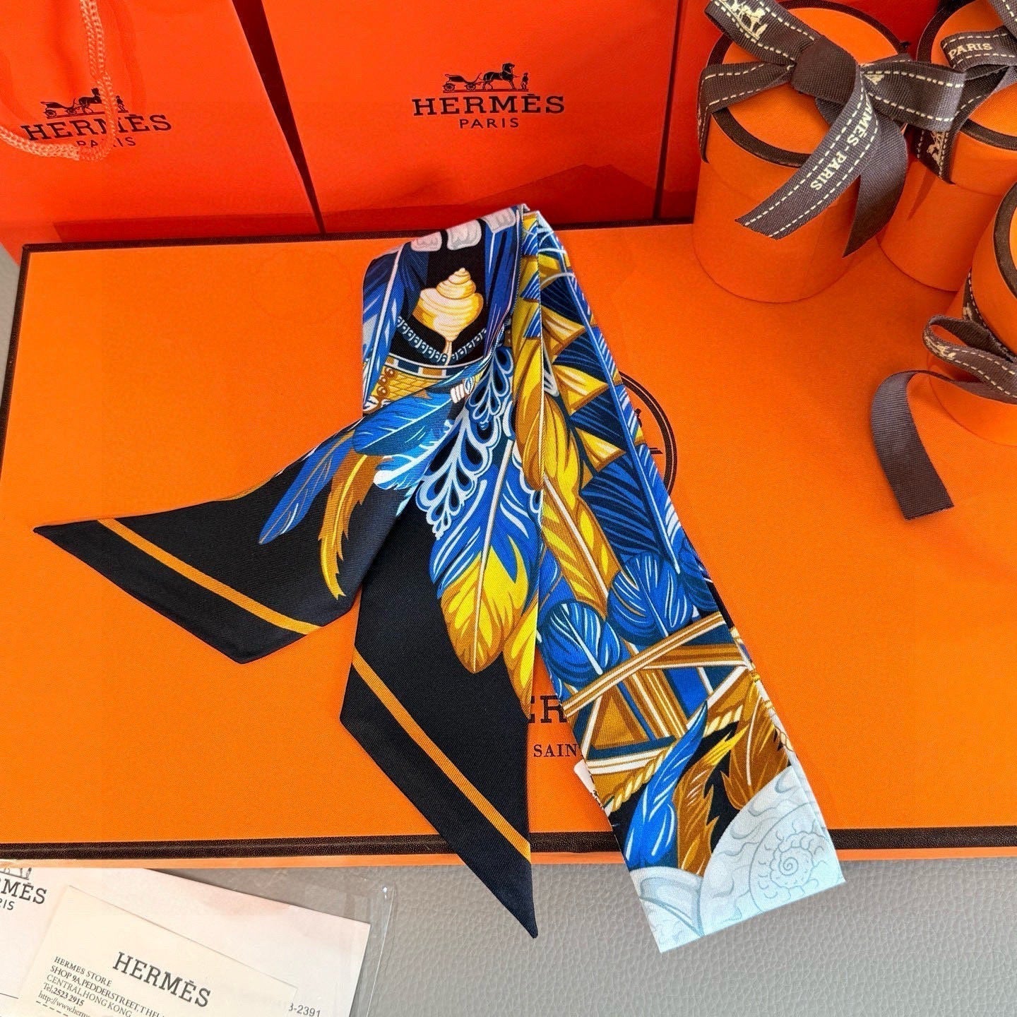 HERMES HERMES 25S NECKERCHIEF 86 IN SILK 991554