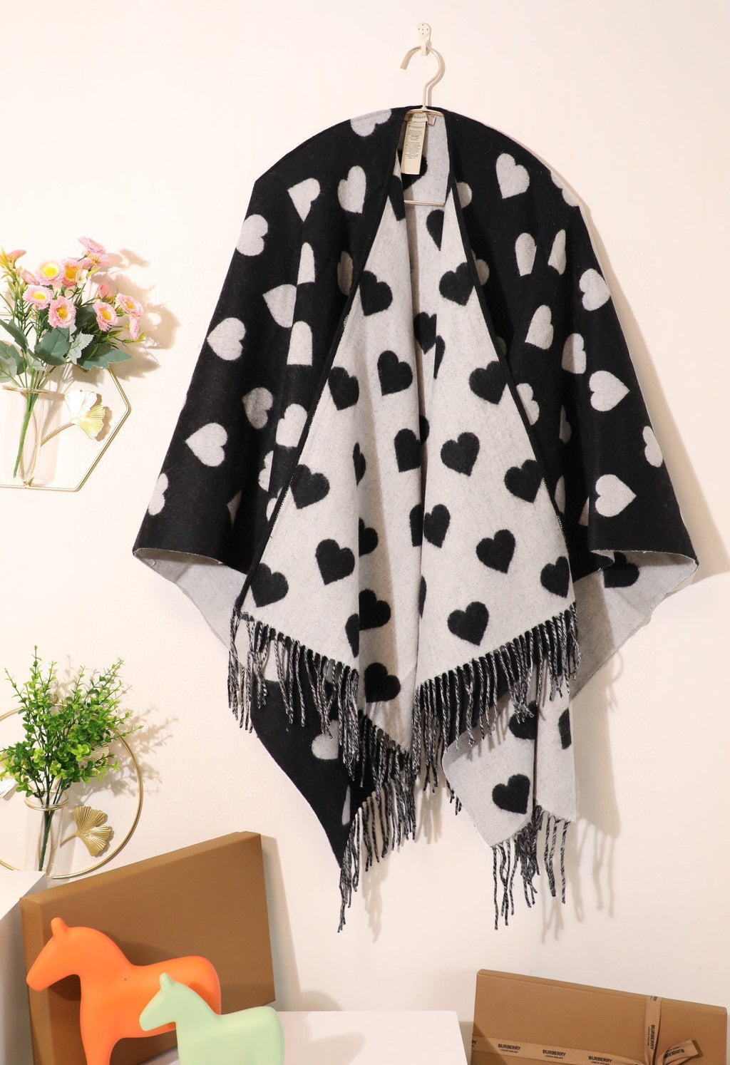 BURBERRY BBR SCARF 140 CM IN CASHMERE 479054