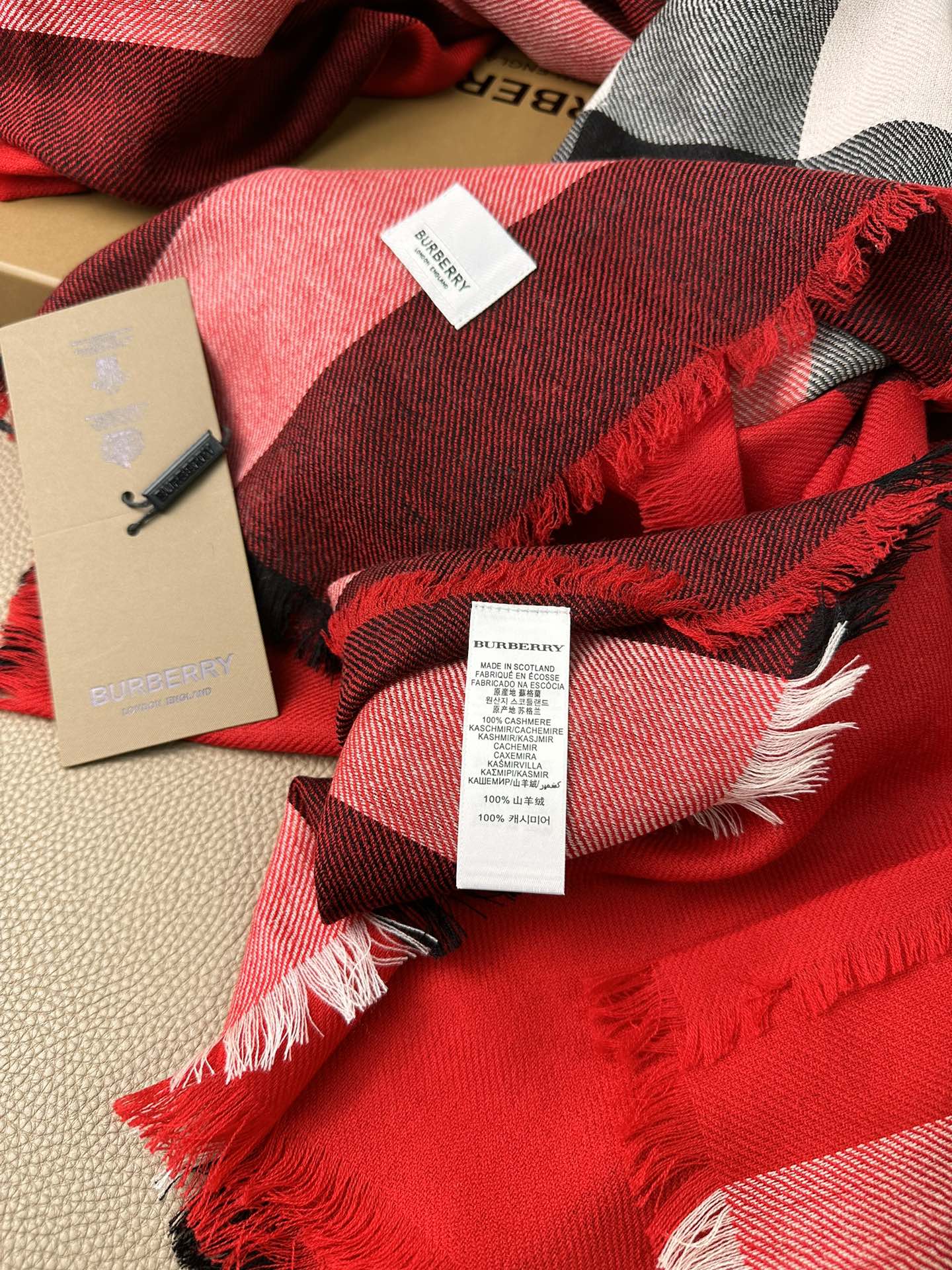 BURBERRY BBR SCARF 200 CM IN CASHMERE 474277