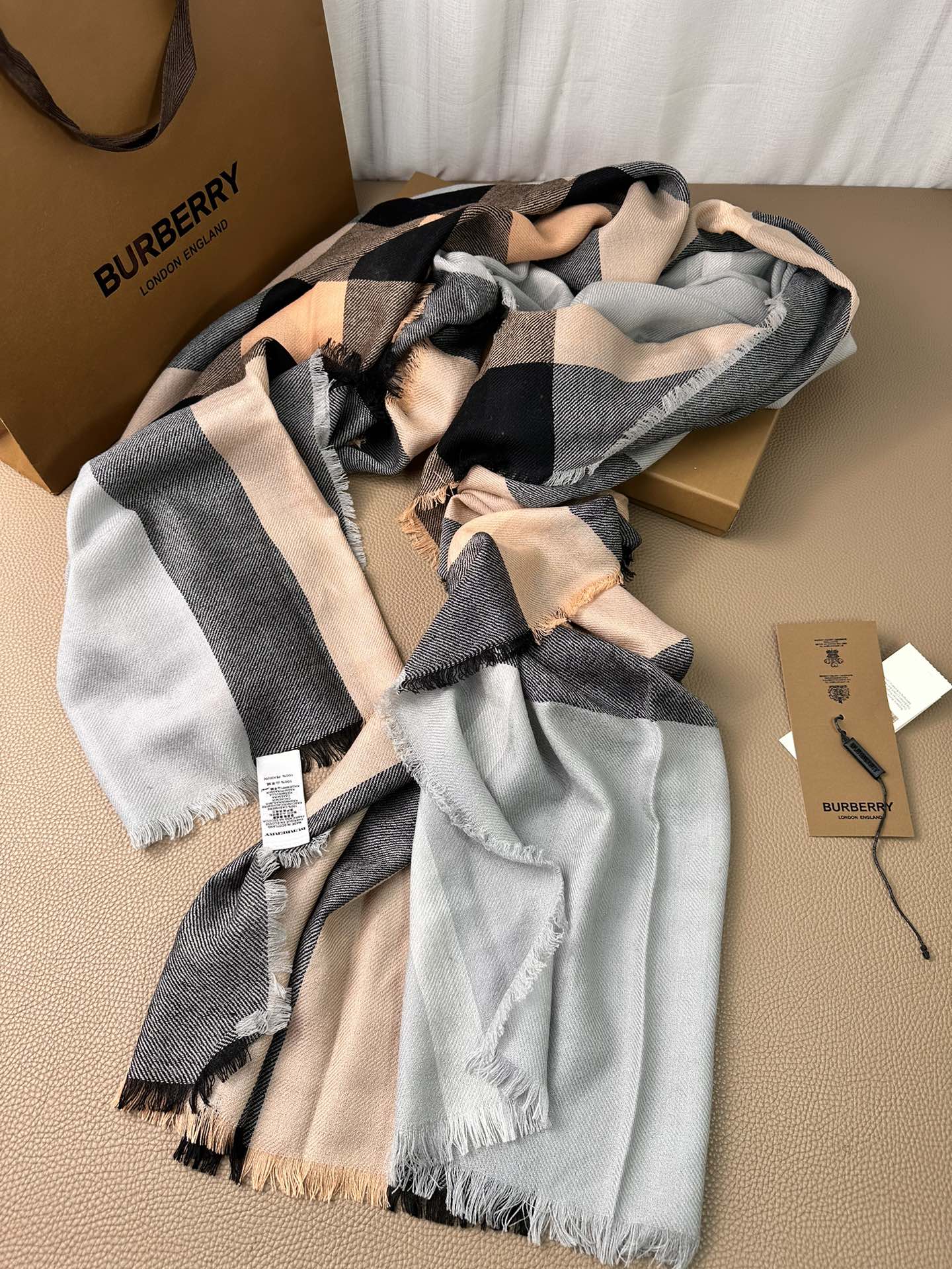 BURBERRY BBR SCARF 200 CM IN CASHMERE 474278
