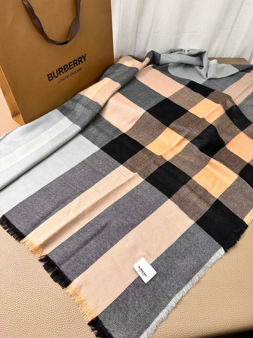 BURBERRY BBR SCARF 200 CM IN CASHMERE 474278