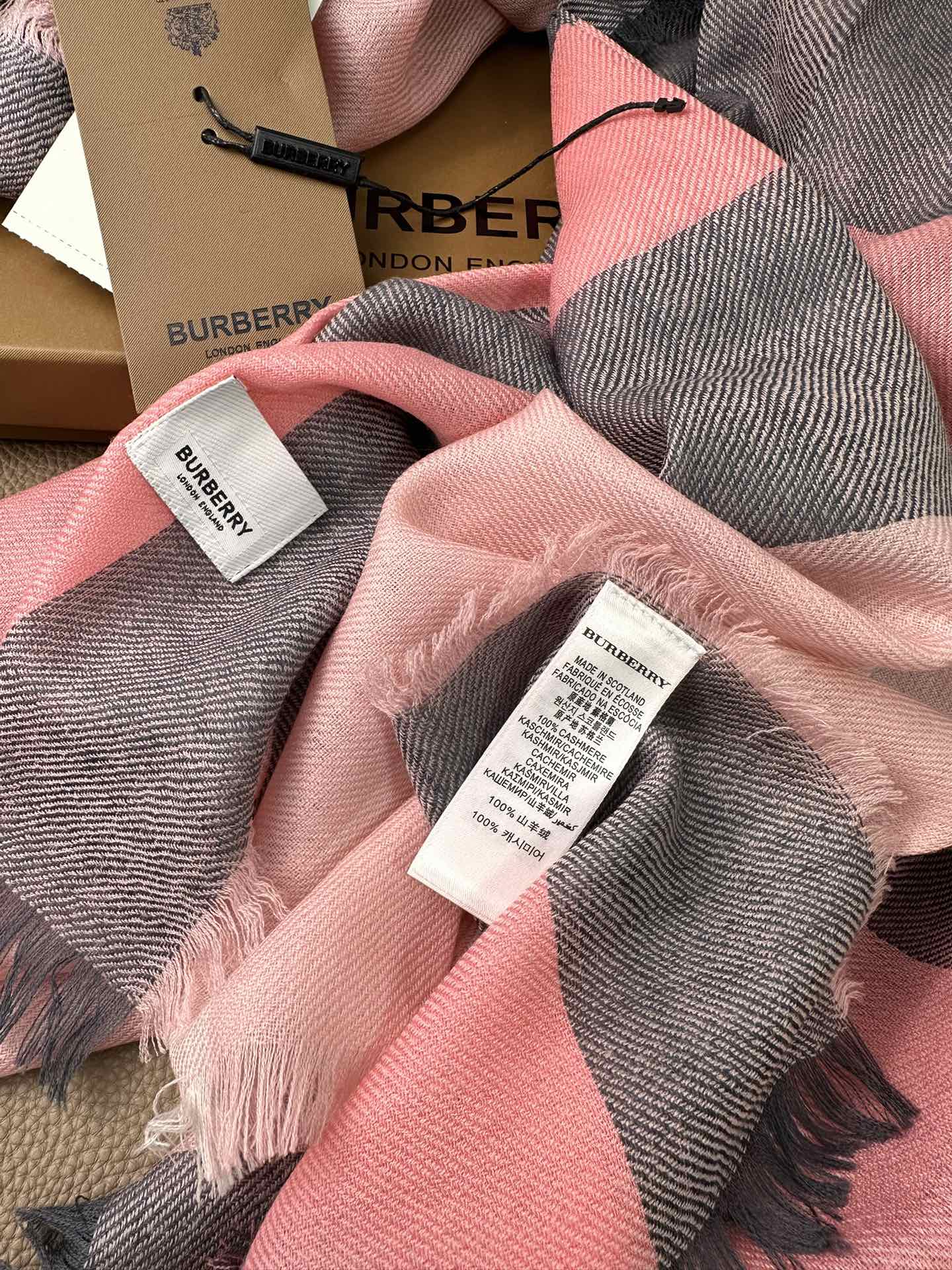 BURBERRY BBR SCARF 200 CM IN CASHMERE 474279