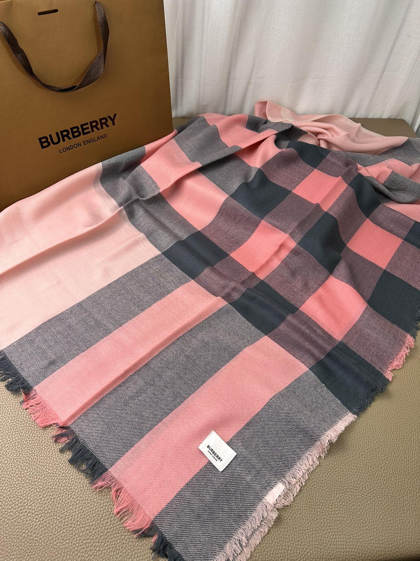 BURBERRY BBR SCARF 200 CM IN CASHMERE 474279