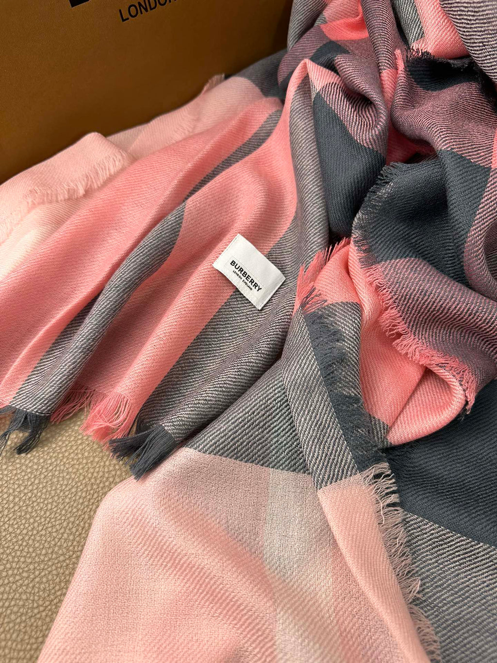 BURBERRY BBR SCARF 200 CM IN CASHMERE 474279