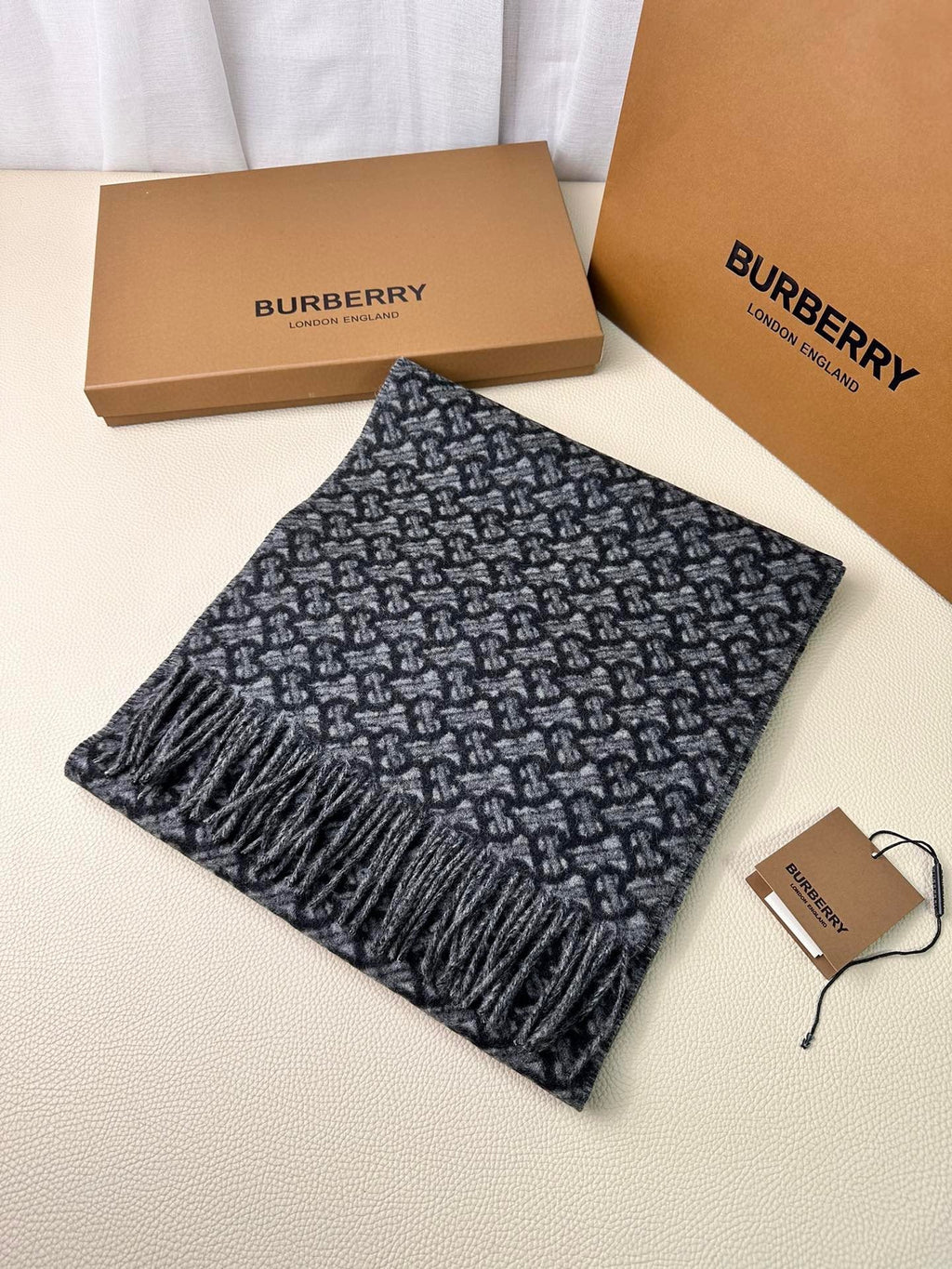 BURBERRY SCARF 168 CM IN DARK GRAY CASHMERE 394721