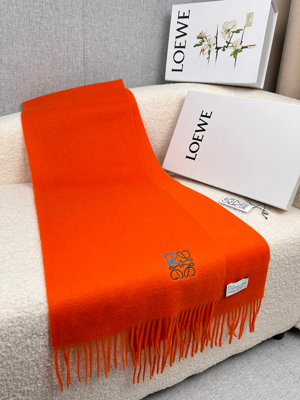 LOEWE SCARF 180 CM IN FIRE ORANGE CASHMERE 353154