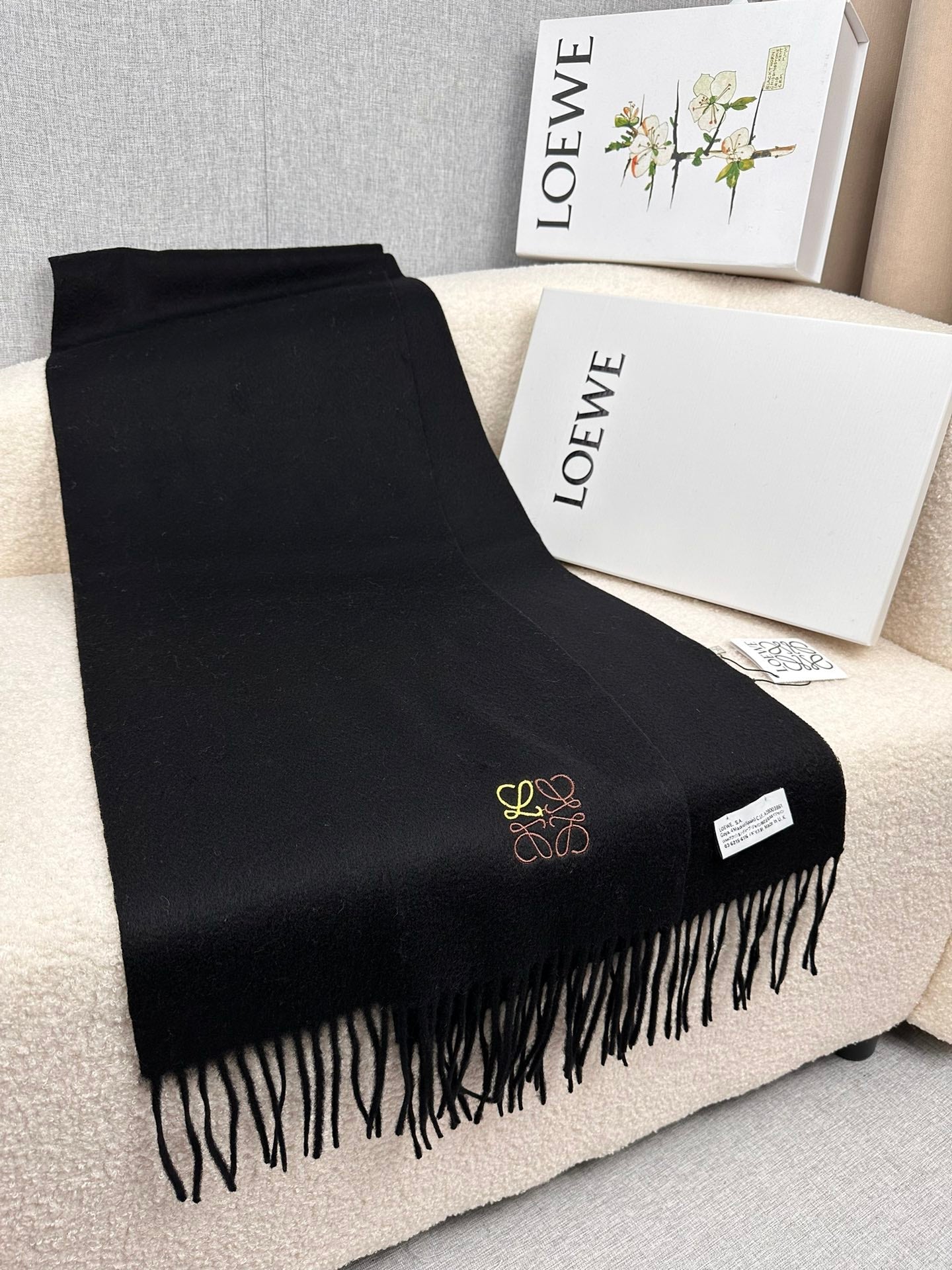 LOEWE SCARF 180 CM IN BLACK CASHMERE 353157