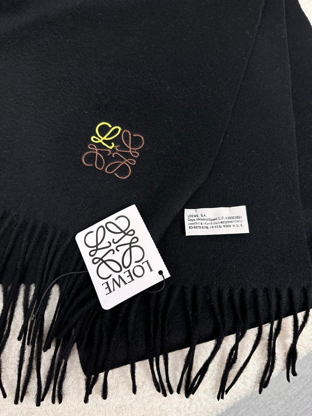 LOEWE SCARF 180 CM IN BLACK CASHMERE 353157
