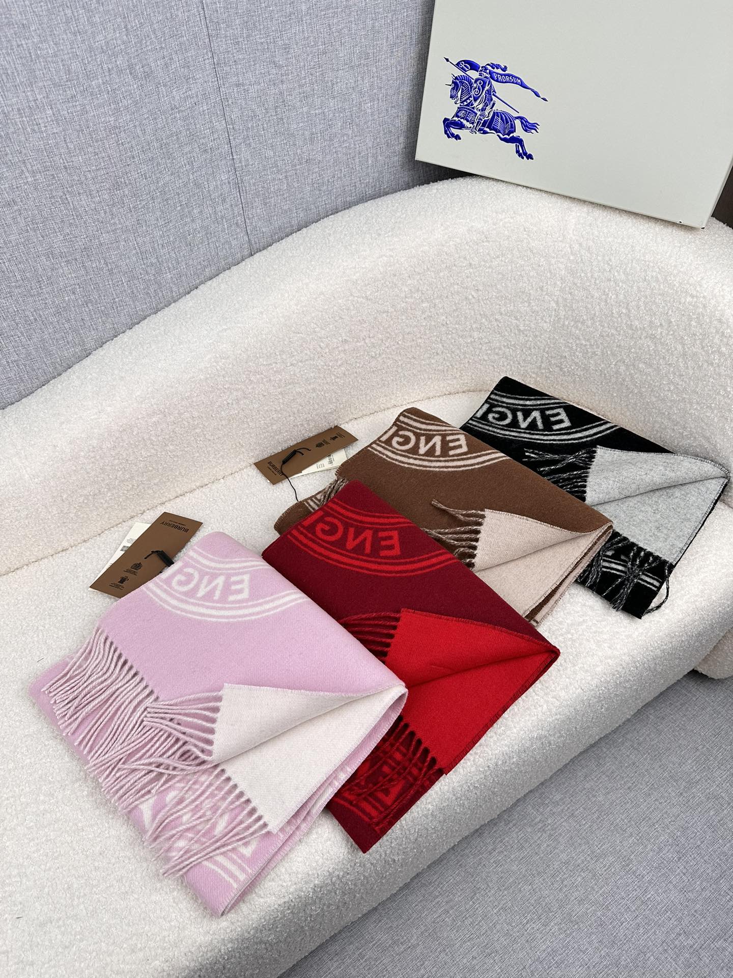 BURBERRY BBR SCARF IN CASHMERE 505316