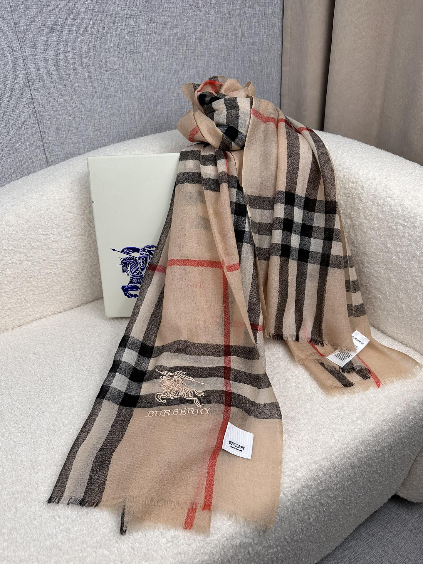BURBERRY BBR SCARF 220 CM IN CASHMERE 490973