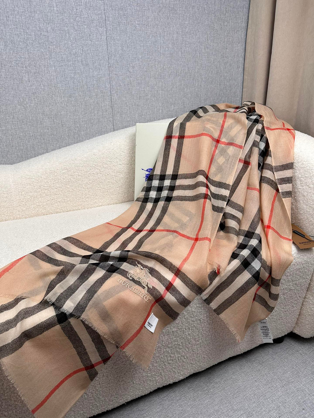 BURBERRY BBR SCARF 220 CM IN CASHMERE 490973