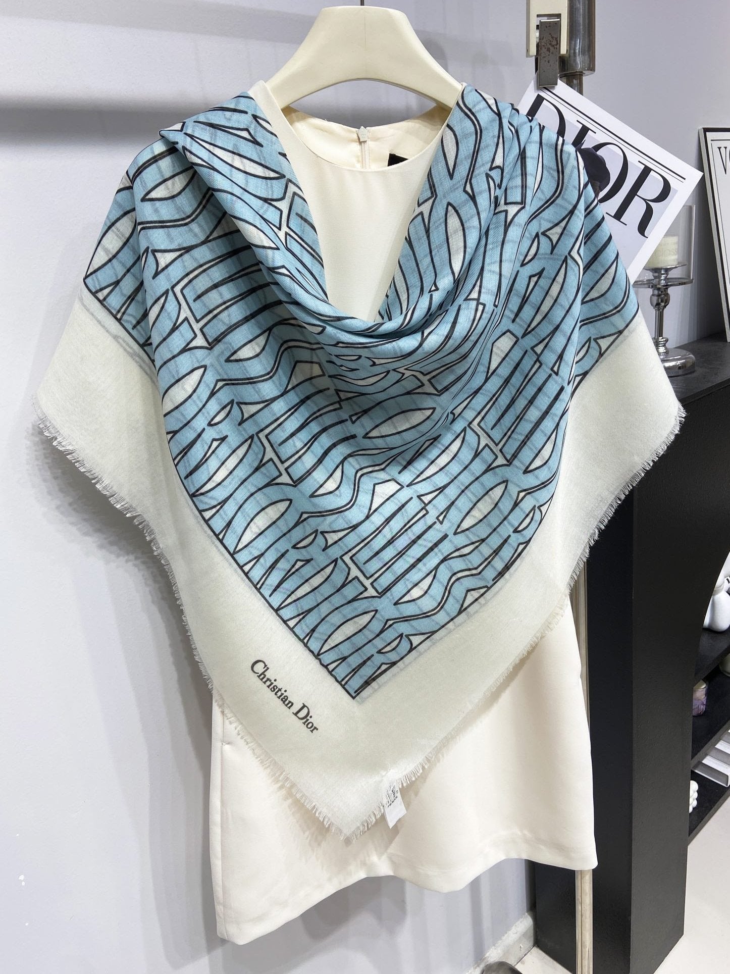 DIOR MISS  ALLOVER SHAWL 140 CM IN POWDER BLUE MIX WHITE SILK CASHMERE 411630