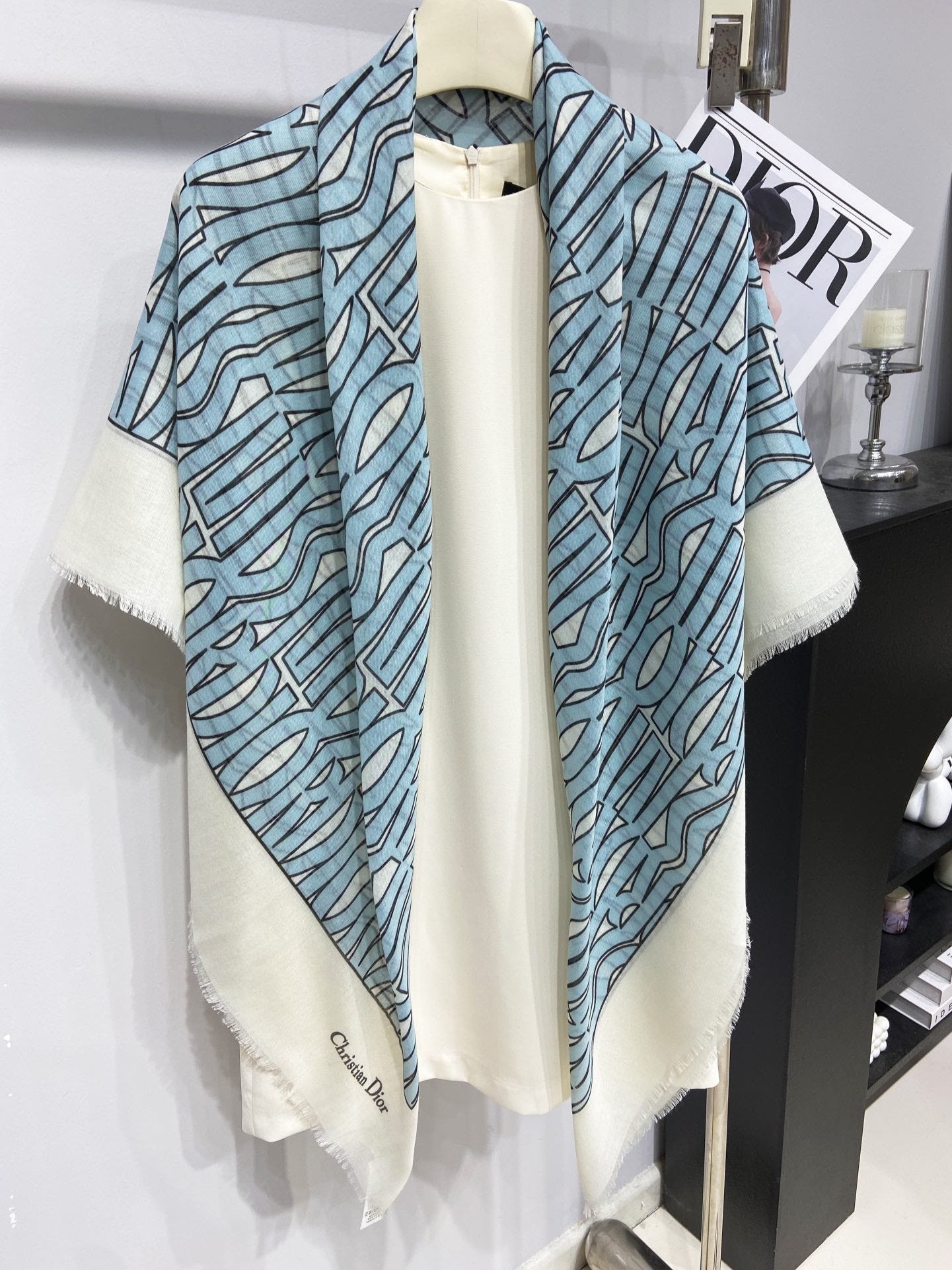 DIOR MISS  ALLOVER SHAWL 140 CM IN POWDER BLUE MIX WHITE SILK CASHMERE 411630