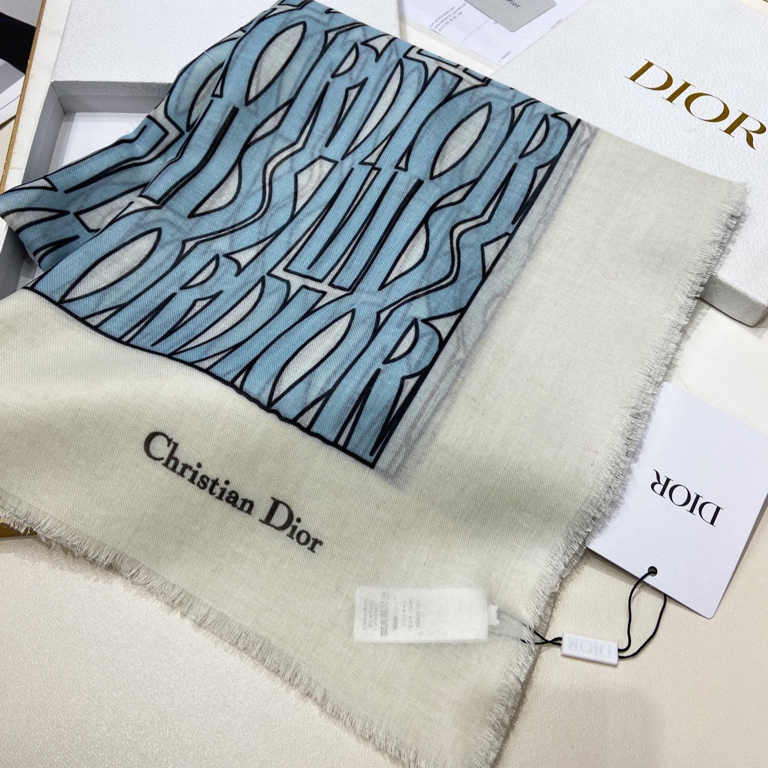 DIOR MISS  ALLOVER SHAWL 140 CM IN POWDER BLUE MIX WHITE SILK CASHMERE 411630
