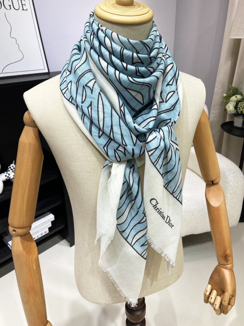 DIOR MISS  ALLOVER SHAWL 140 CM IN POWDER BLUE MIX WHITE SILK CASHMERE 411630