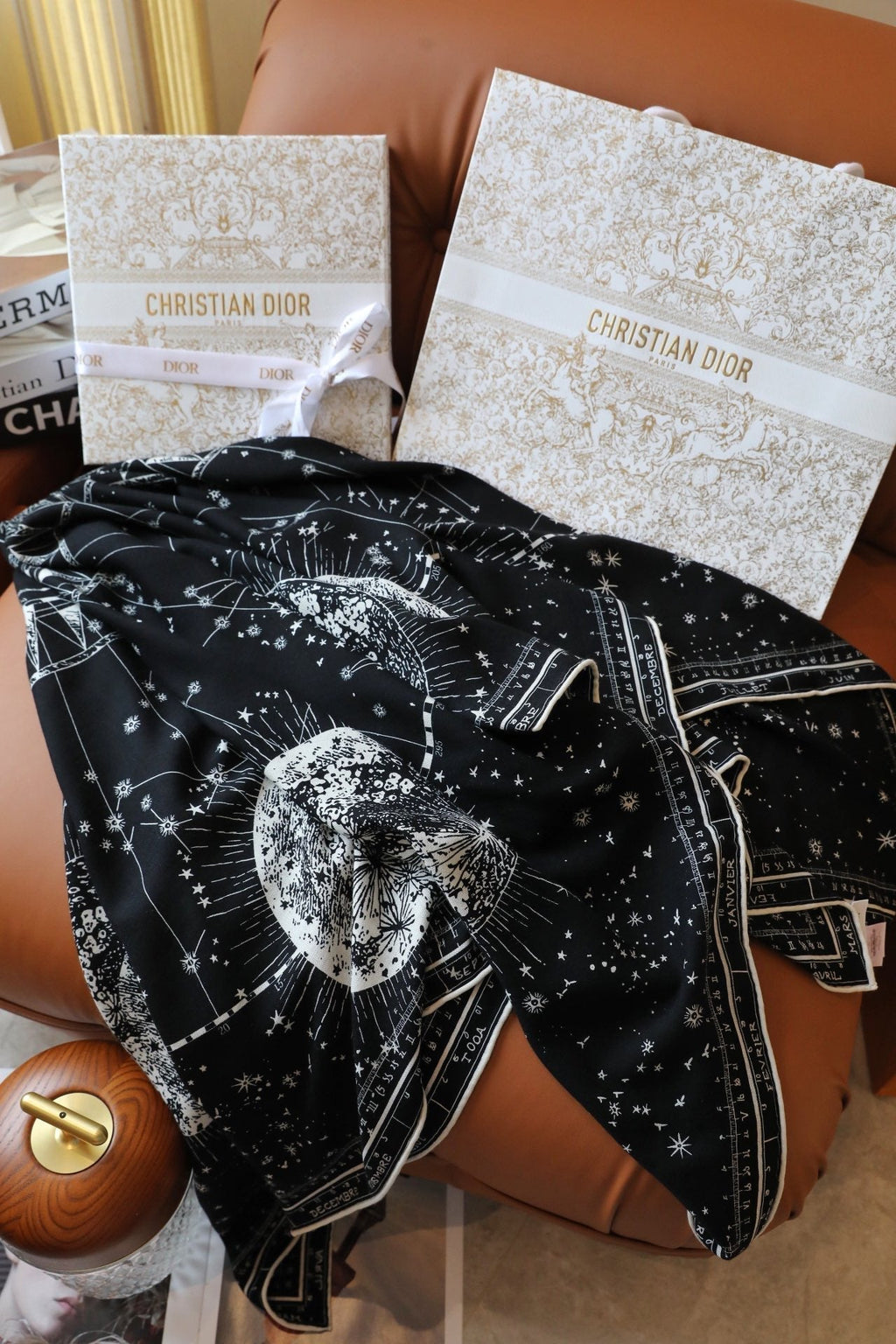 DIOR SQUARE SCARF 140 CM IN BLACK MIX WHITE MONOGRAM SILK 393136