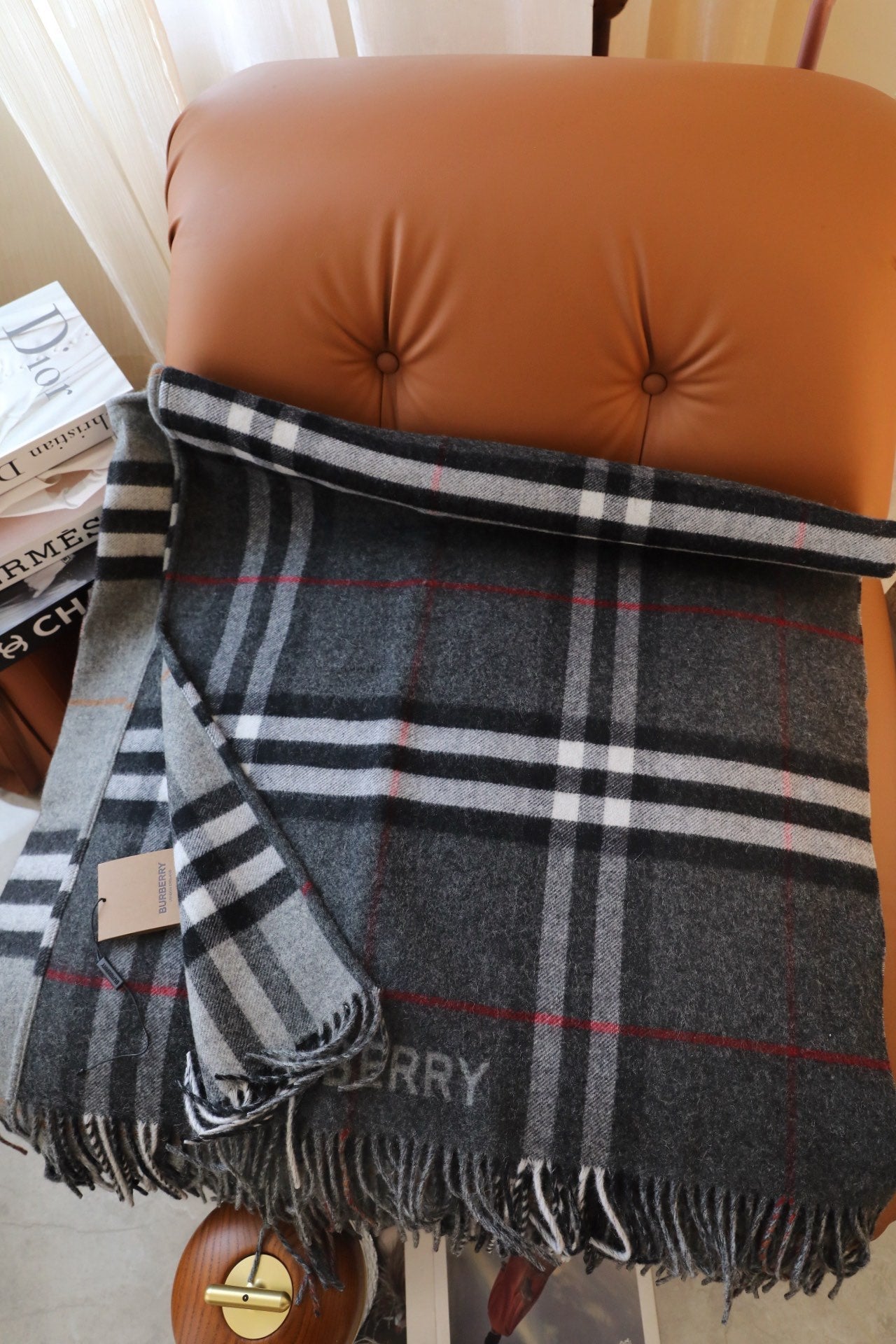 BURBERRY BBR SCARF 140 CM IN CASHMERE 732178