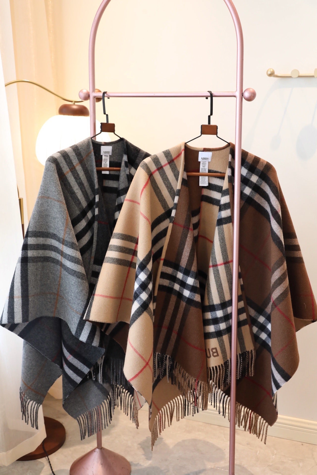 BURBERRY BBR SCARF 140 CM IN CASHMERE 732179