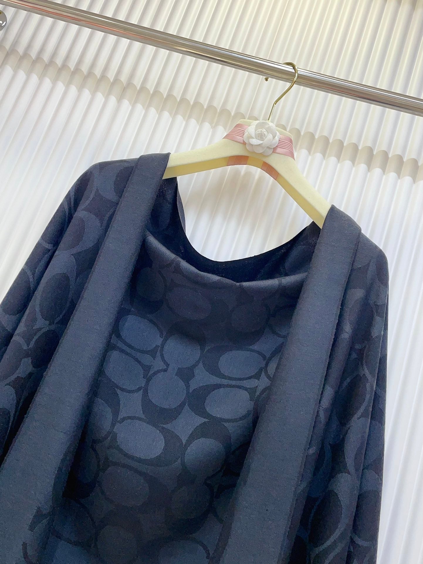 COACH SCARF 180 CM IN BLACK CASHMERE 332873