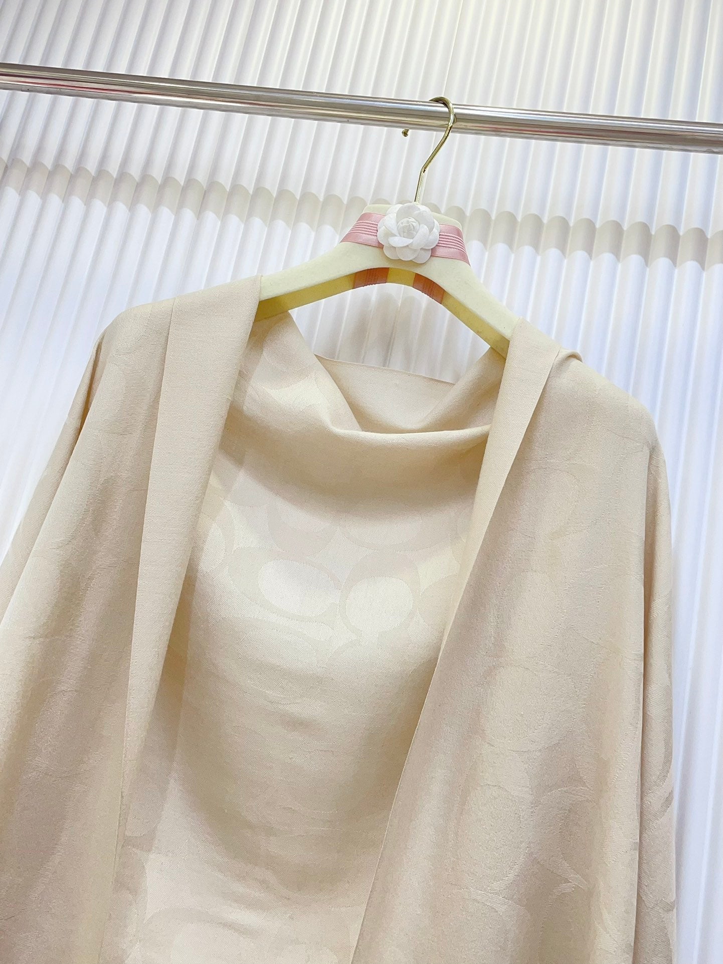 COACH SCARF 180 CM IN BEIGE CASHMERE 332874