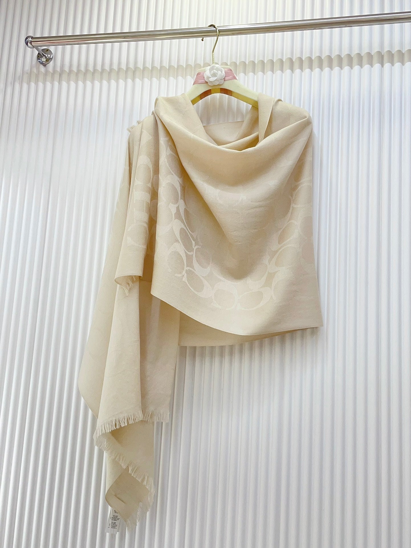 COACH SCARF 180 CM IN BEIGE CASHMERE 332874