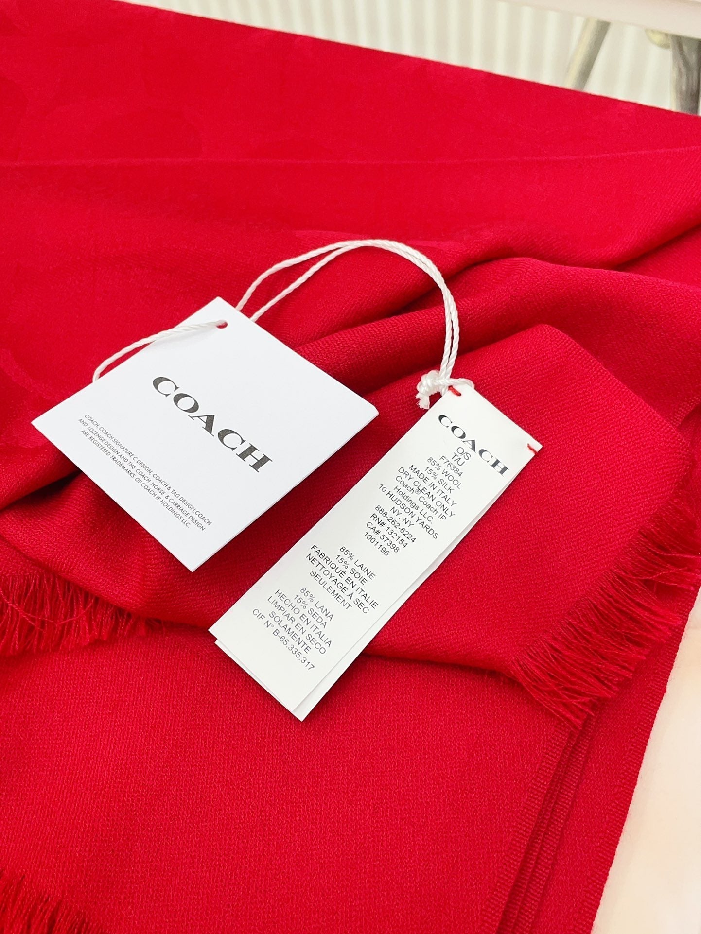 COACH SCARF 180 CM IN CHERRY RED CASHMERE 332875