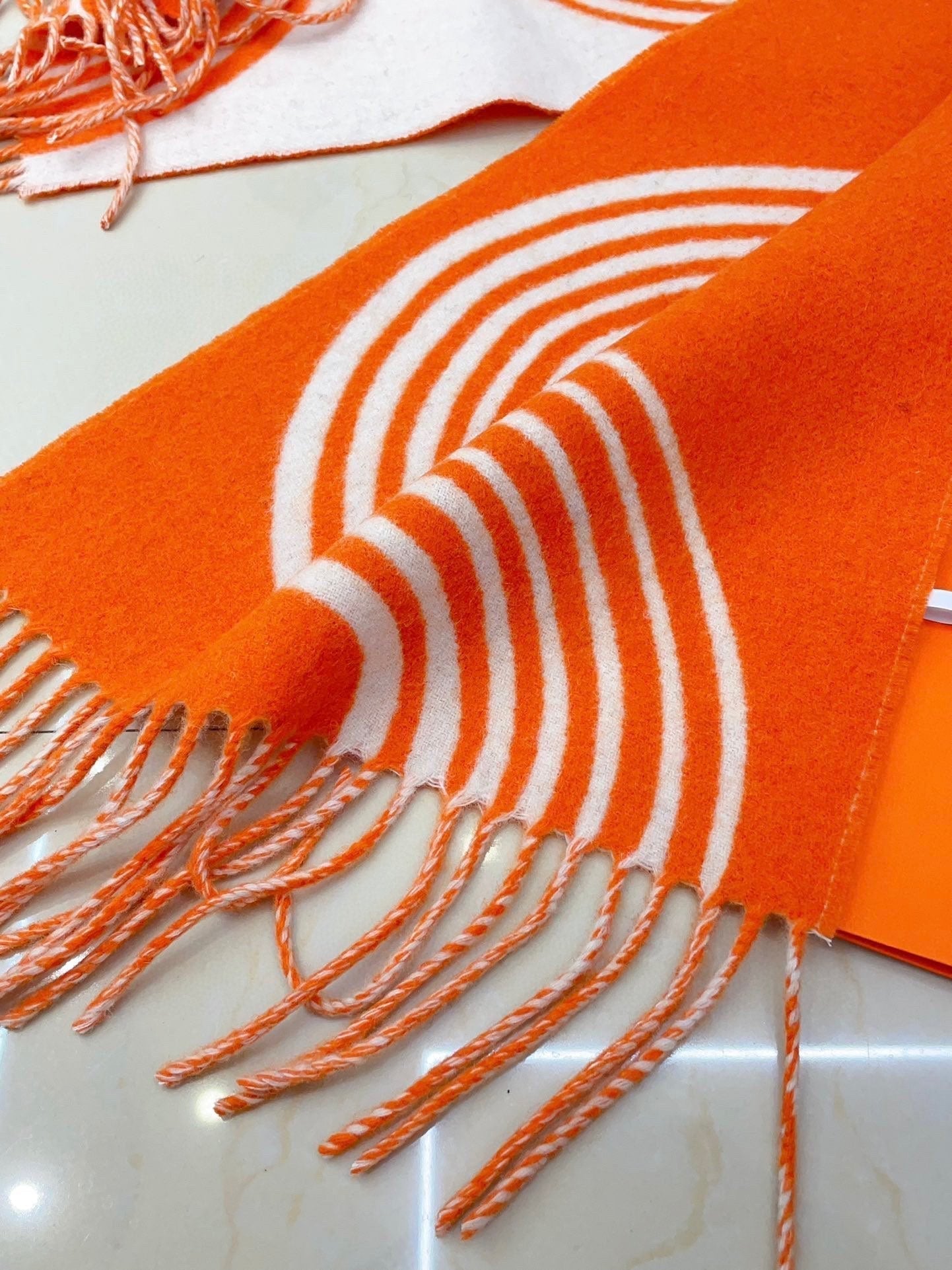 HERMES SCARF 180 CM IN FIRE ORANGE MIX WHITE CASERE